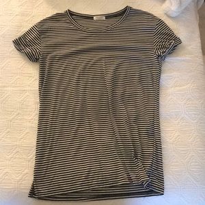 black and white stripped t-shirt